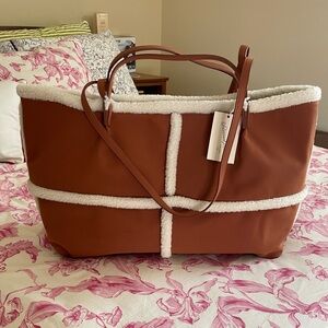 Universal Thread Goods Inc. Faux Shearing and Leather Tote
